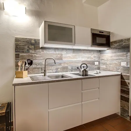 Appartement Pilastri Near Santa Croce